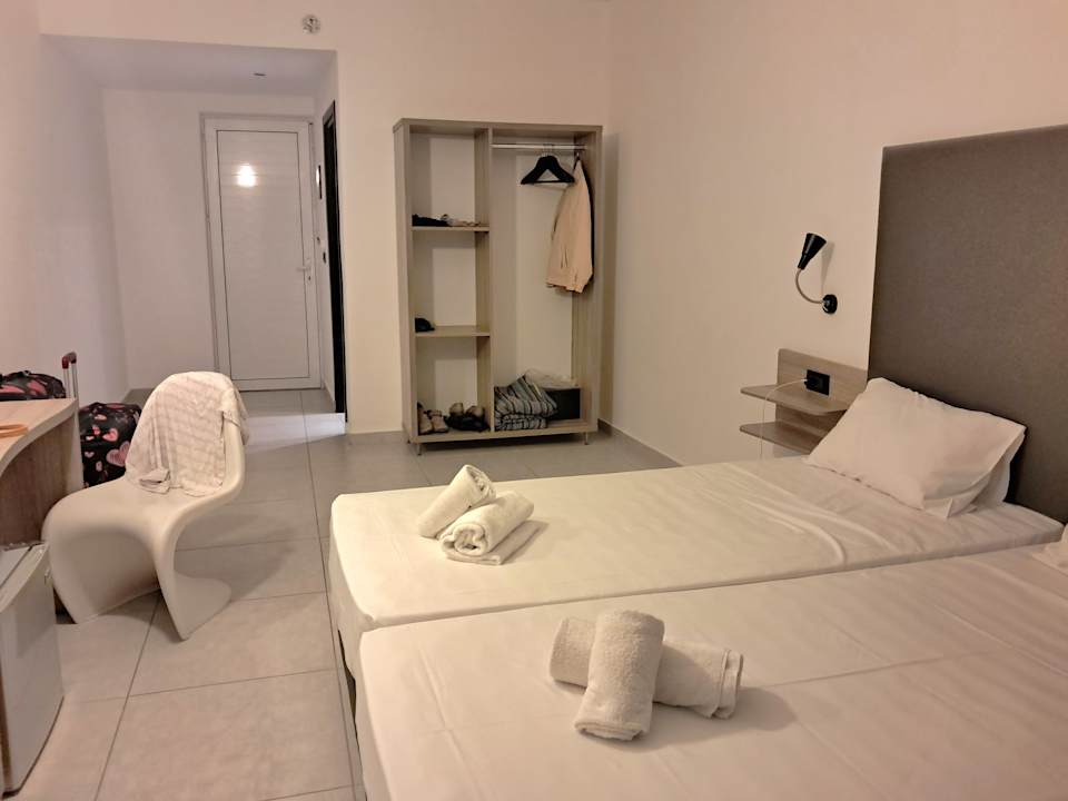 Zimmer Evita Bay Hotel