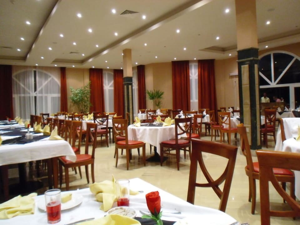 Restaurant Karnak Golden Beach Resort