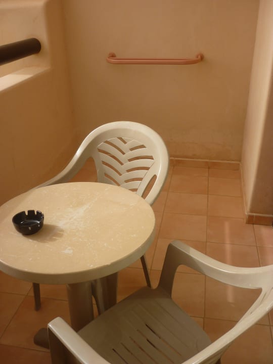 Balkonmöbel leider zu oft zu windig Hotel Riu Touareg