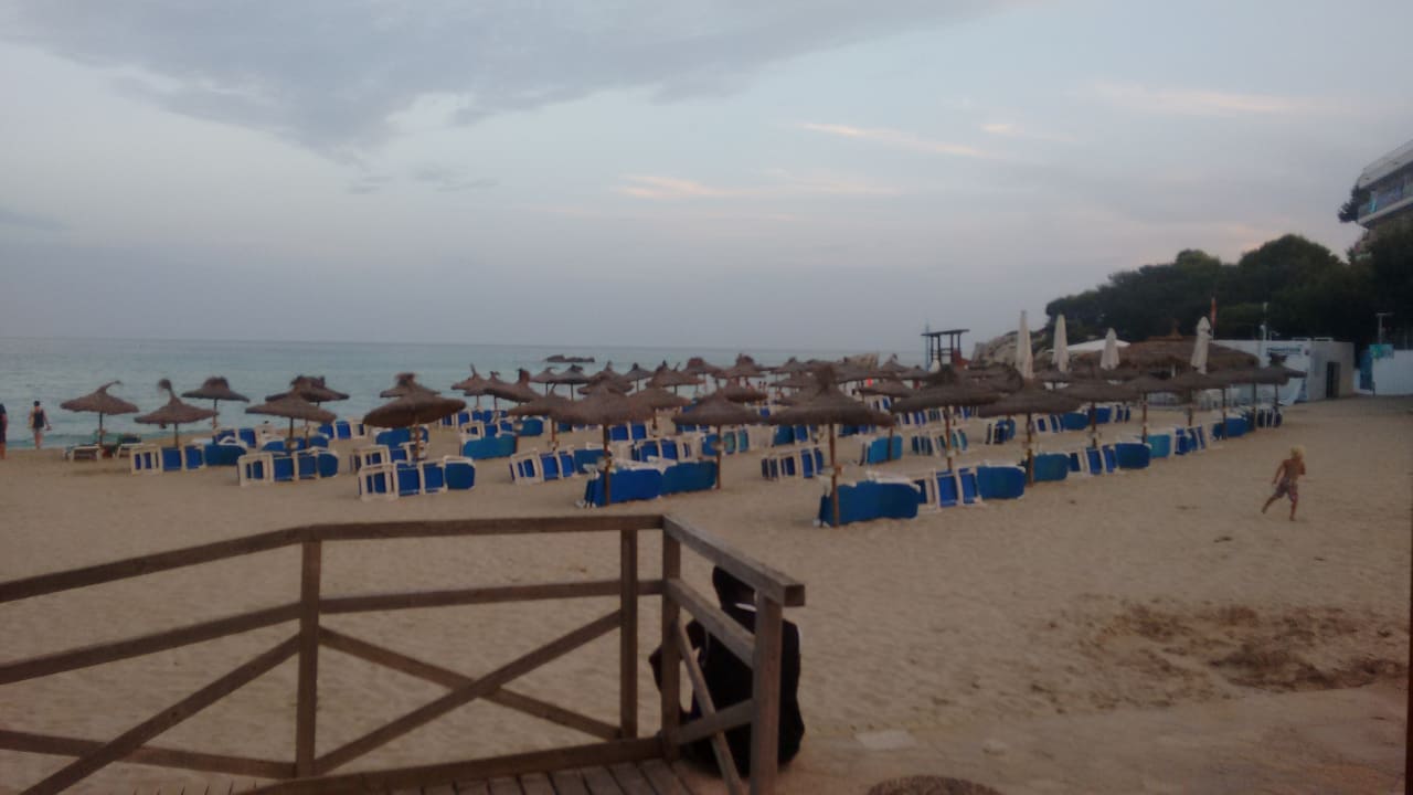 Strand Hotel Serrano Palace