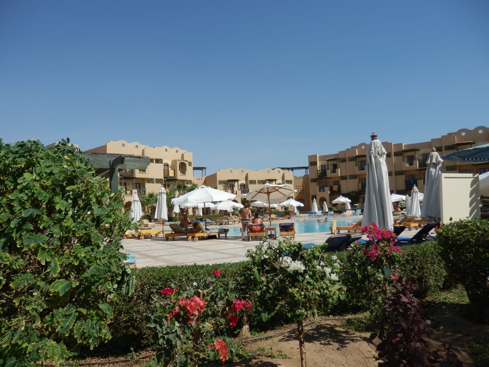 Pool Three Corners Rihana Resort Deluxe