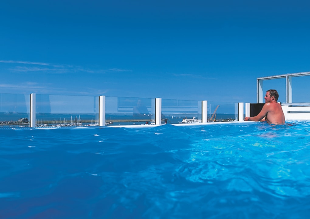 Pool Hotel Fährhaus