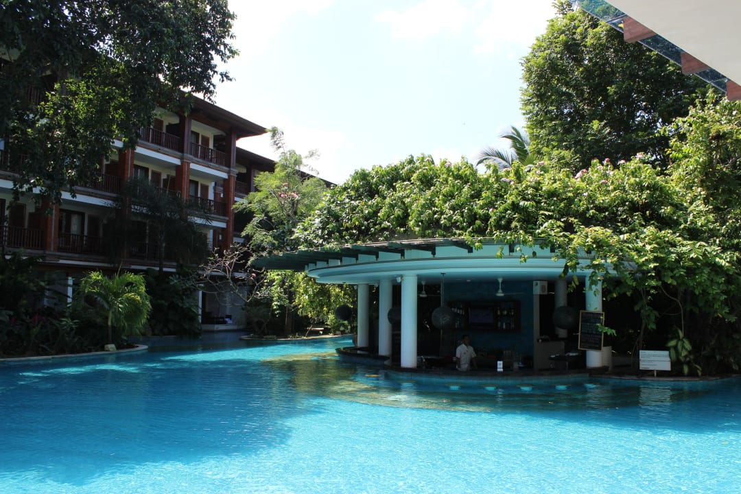 Pool im hinteren Teil der Anlage Padma Resort Legian