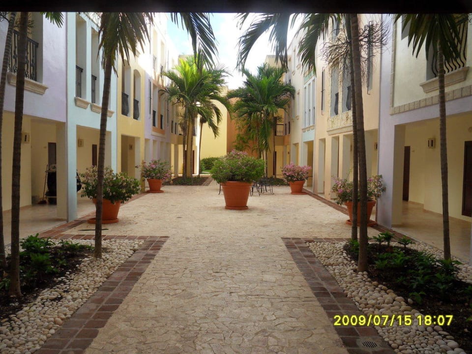 Innenhöfe Ocean Blue & Sand