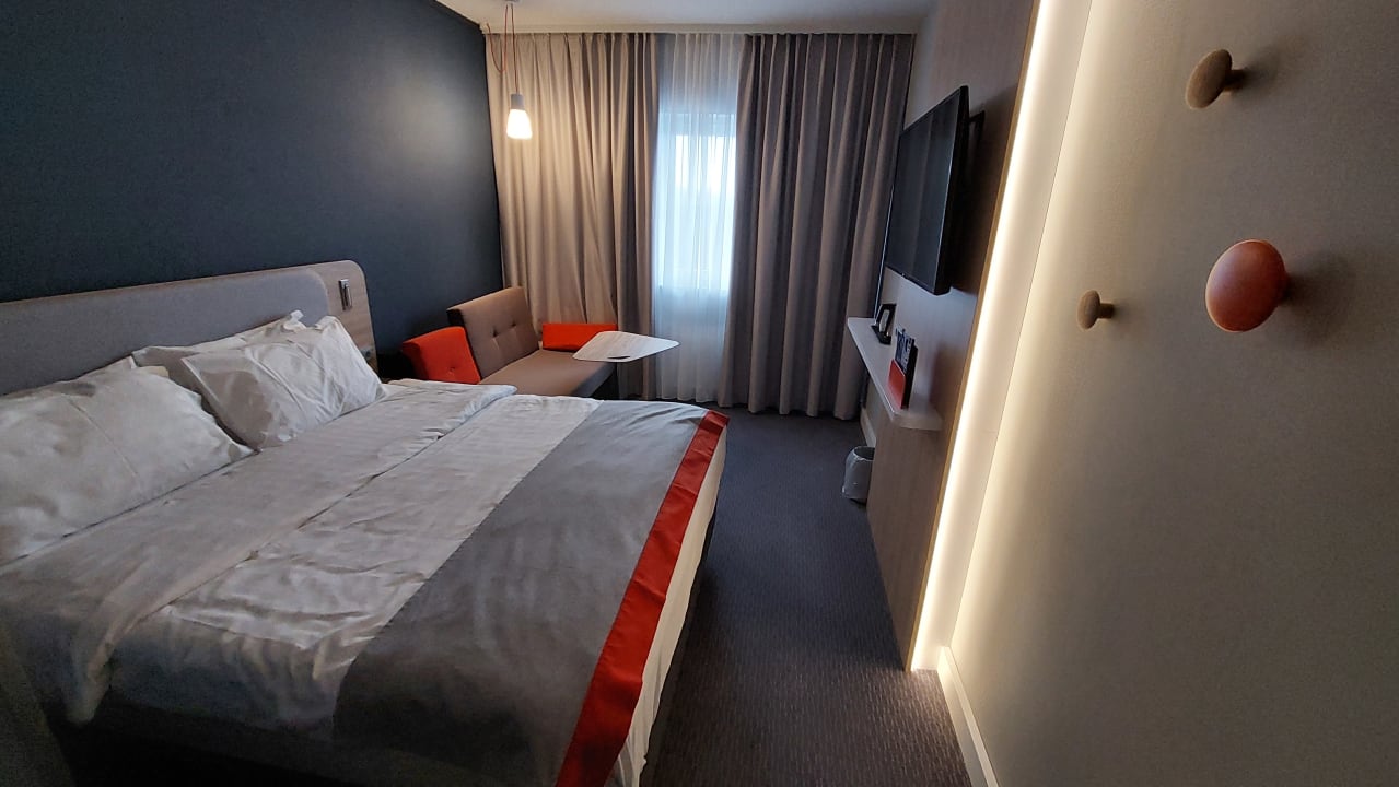 Zimmer Holiday Inn Express Frankfurt - Airport