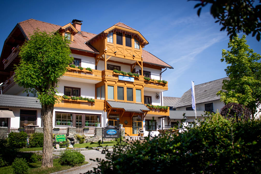 Außenansicht Pension Kärnten