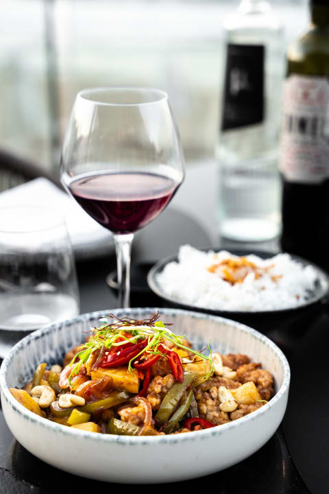 Gastro Alexander Beach Hotel & Village Resort