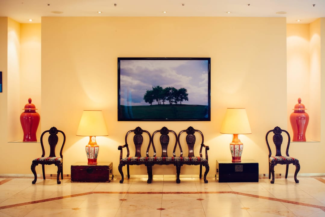 Lobby Vienna House Diplomat Prague