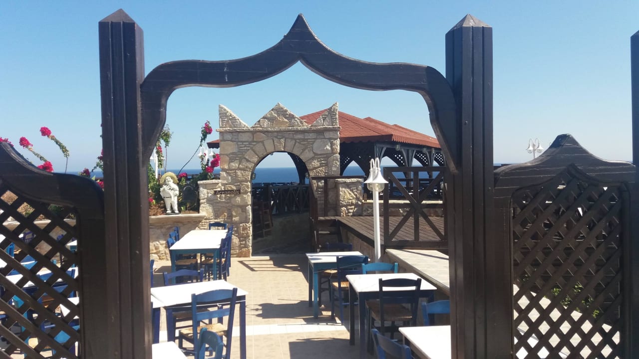 Durchgang zur Akropolis Hotel Kalithea Horizon Royal