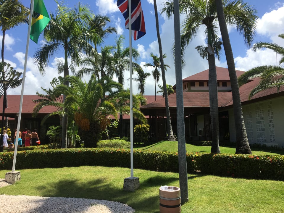 Außenansicht Hotel Grand Palladium Palace Resort, Spa & Casino