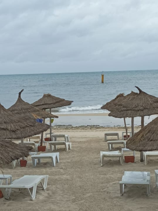 Strand Marhaba Royal Salem