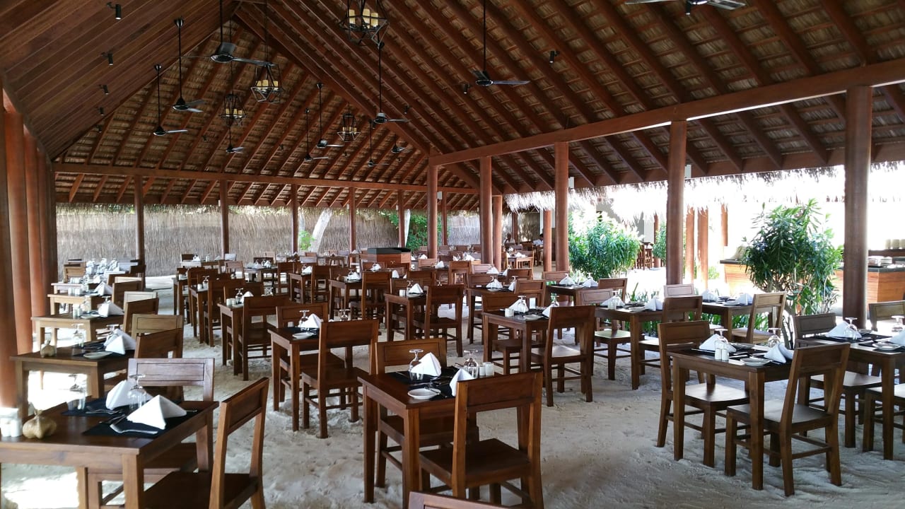 Restaurant  Summer Island Maldives