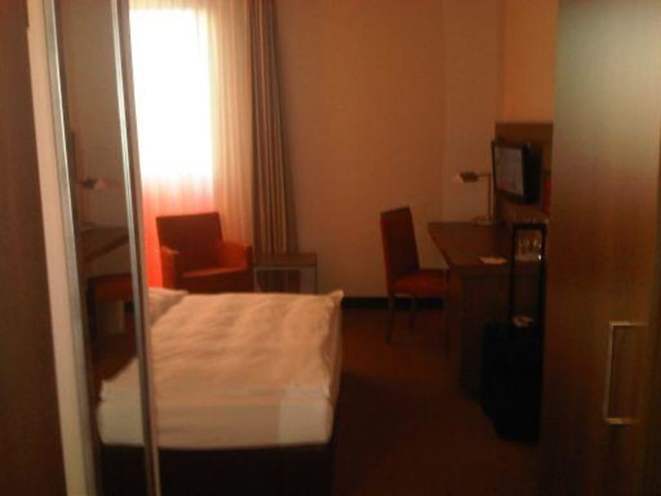 Schreibtisch IntercityHotel Berlin Airport Area North