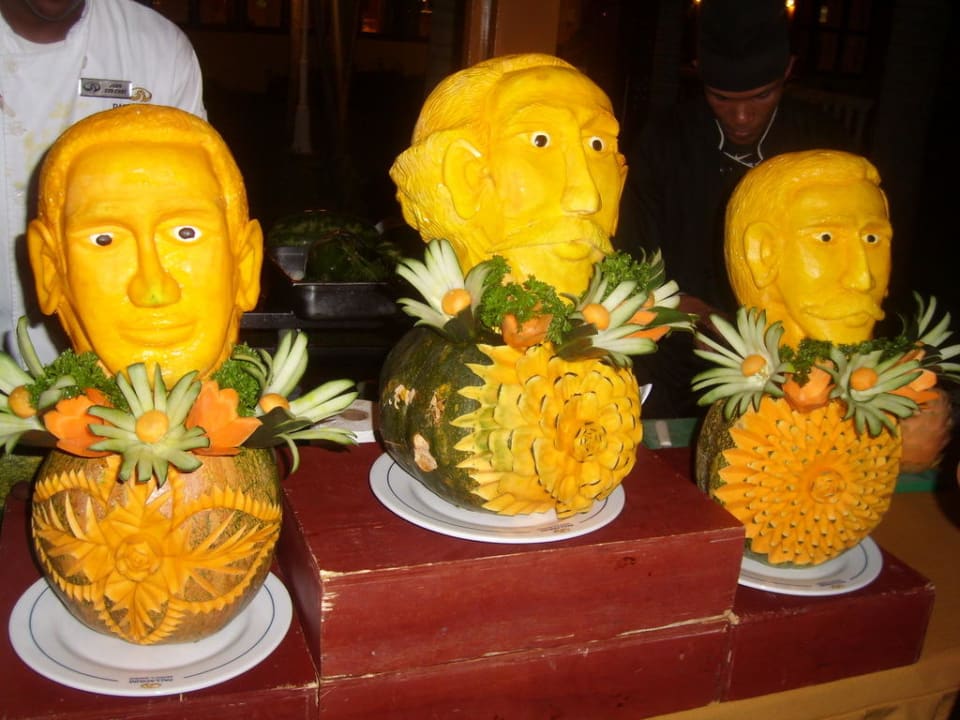 Büffet Dominikanischer Abend Hotel Grand Palladium Palace Resort, Spa & Casino