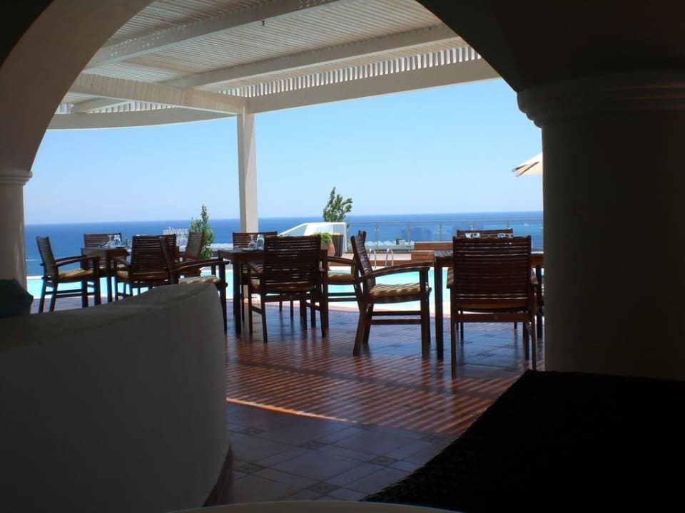 Poolbar mit Ausblick auf Pool - einfach Klasse! Esperos Village Blue & Spa - Adults only