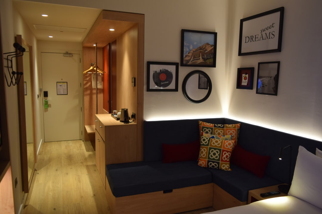 Zimmer Hampton By Hilton Barcelona Fira Gran Via