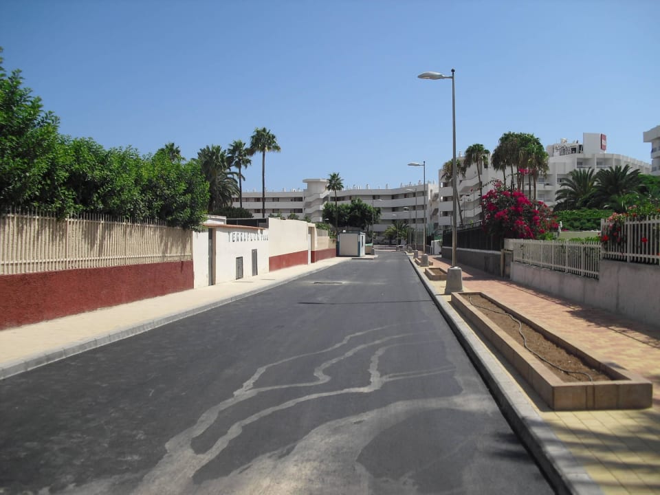 Strasse HL Miraflor Suites Hotel