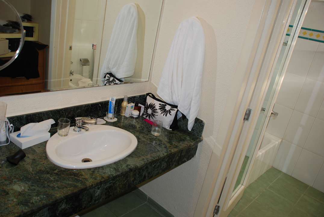 Badezimmer für Kubanische Verhältnisse sauber Melia Las Antillas - Adults only