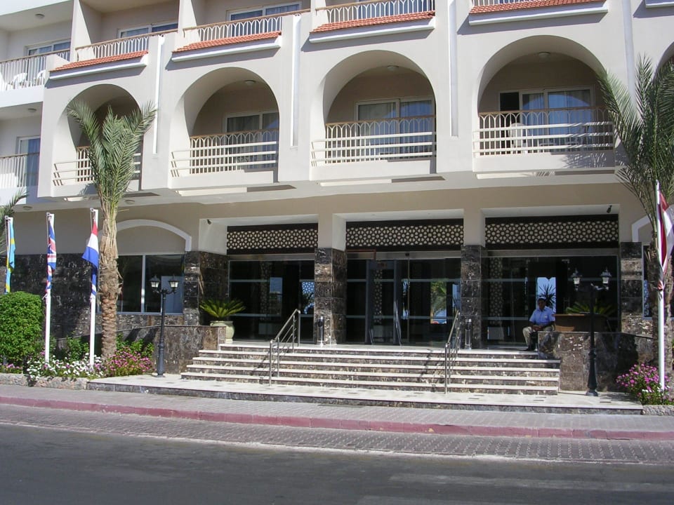 Inkom Royal Star Beach Resort