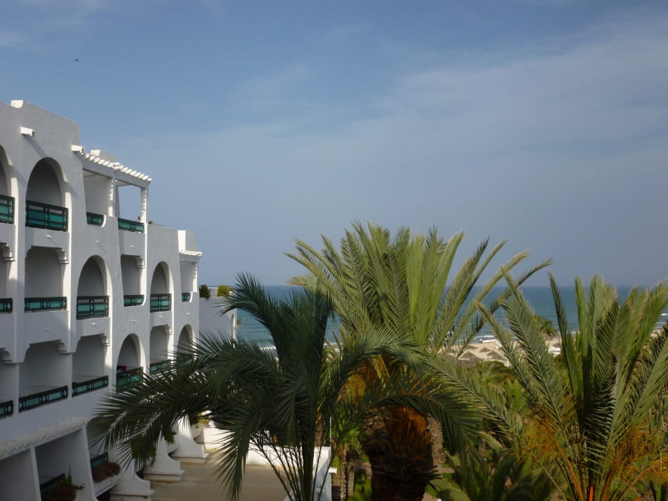 Blick vom Balkon Hotel Marhaba Beach