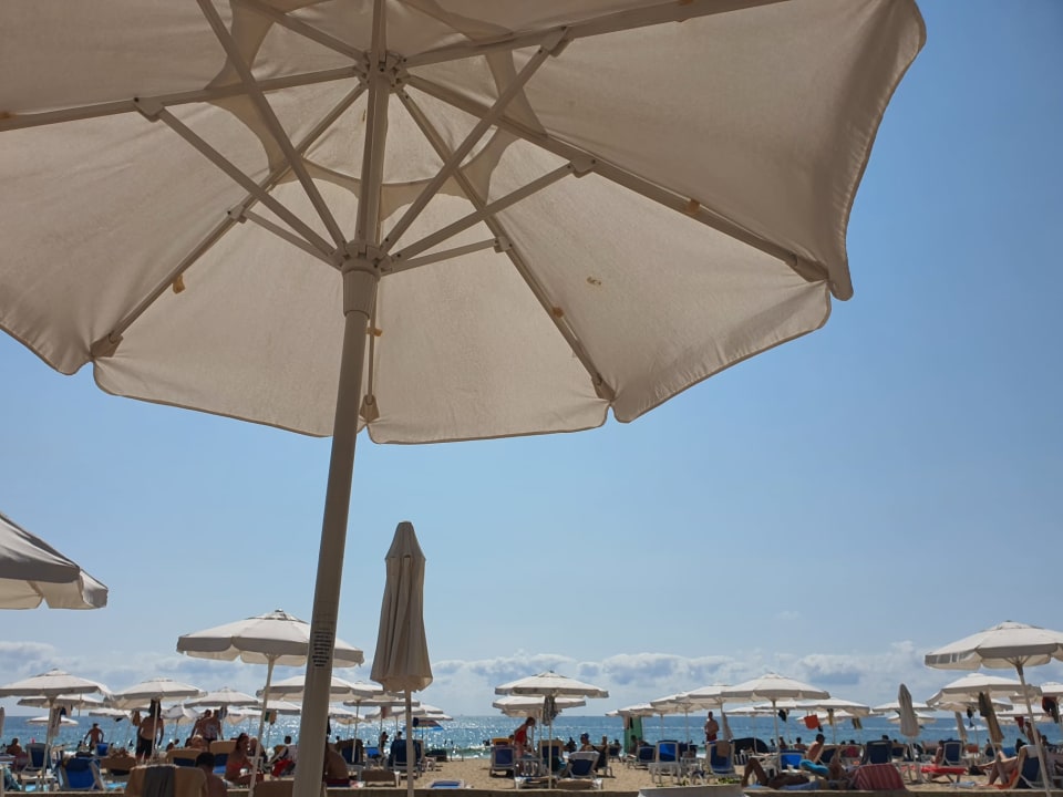 Strand Hotel Bilyana Beach