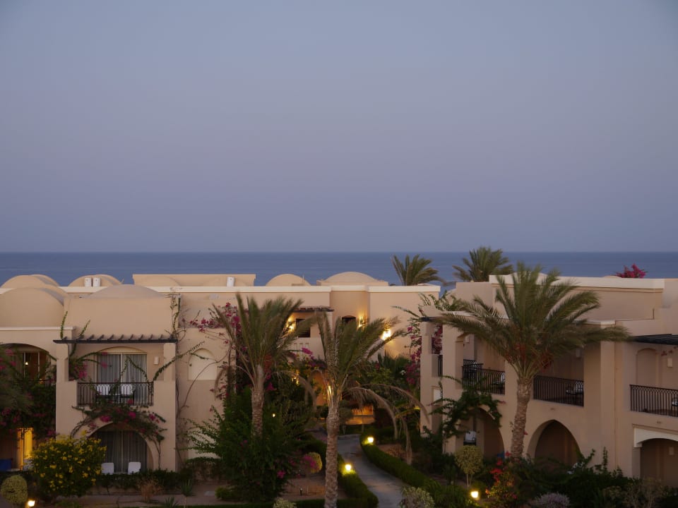 Ausblick auf Garten und Meer TUI MAGIC LIFE Kalawy