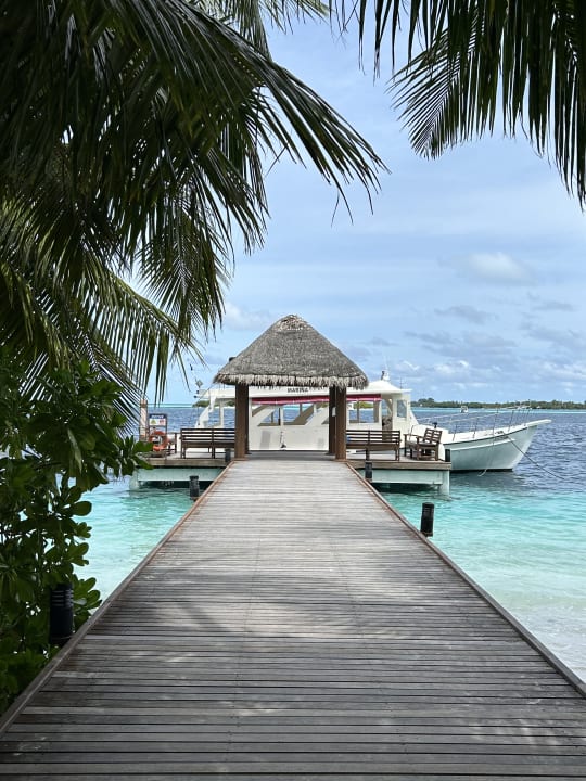 Strand Vilamendhoo Island Resort & Spa