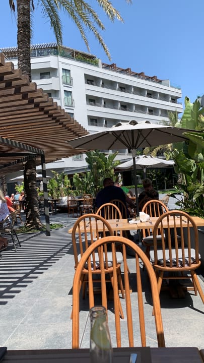 Gastro Hotel Miramare Beach