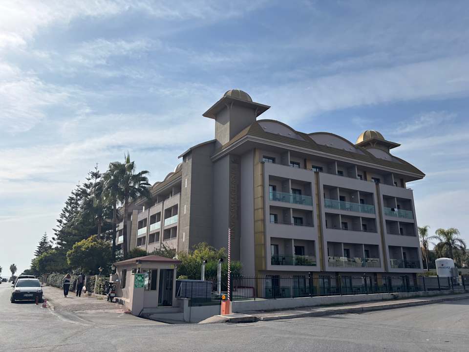 Außenansicht Aydinbey Kings Palace & Spa