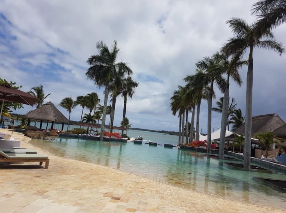 Pool Hotel Four Seasons Resort Mauritius at Anahita