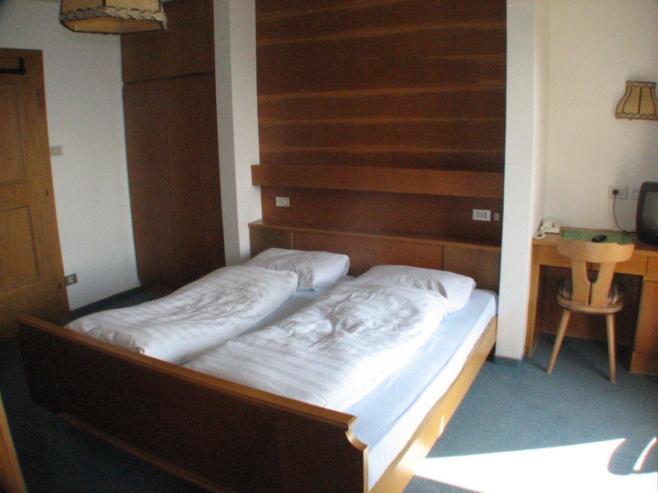 Doppelzimmer im älteren Teil des Hotels DAS GERSTL Alpine Retreat