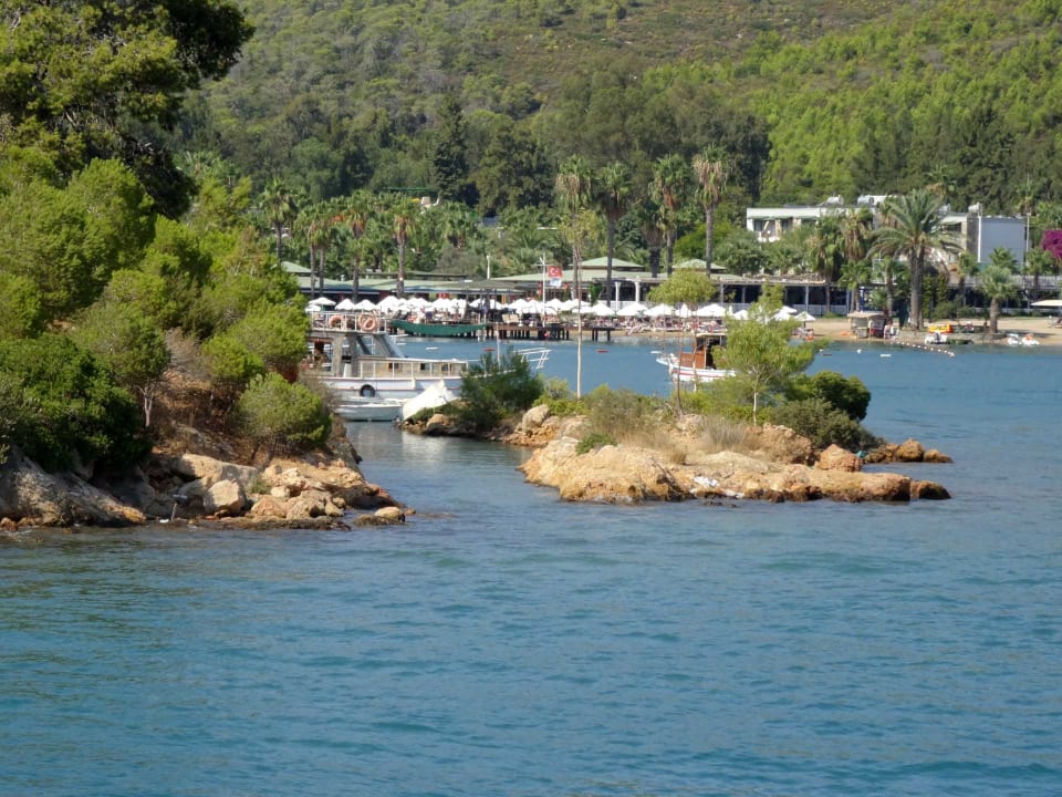 Strand Green Bay Resort & Spa