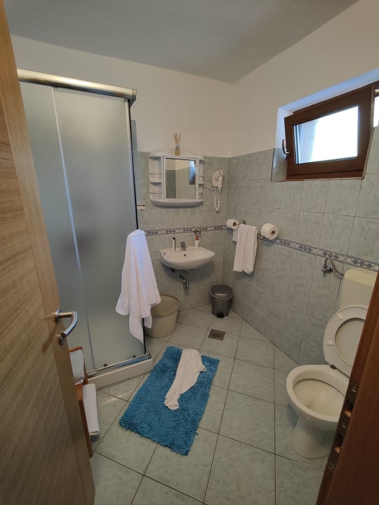 Zimmer Sixteen Lakes Guest House