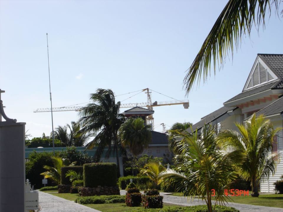 Zimmer und Baustelle Meliá Península Varadero