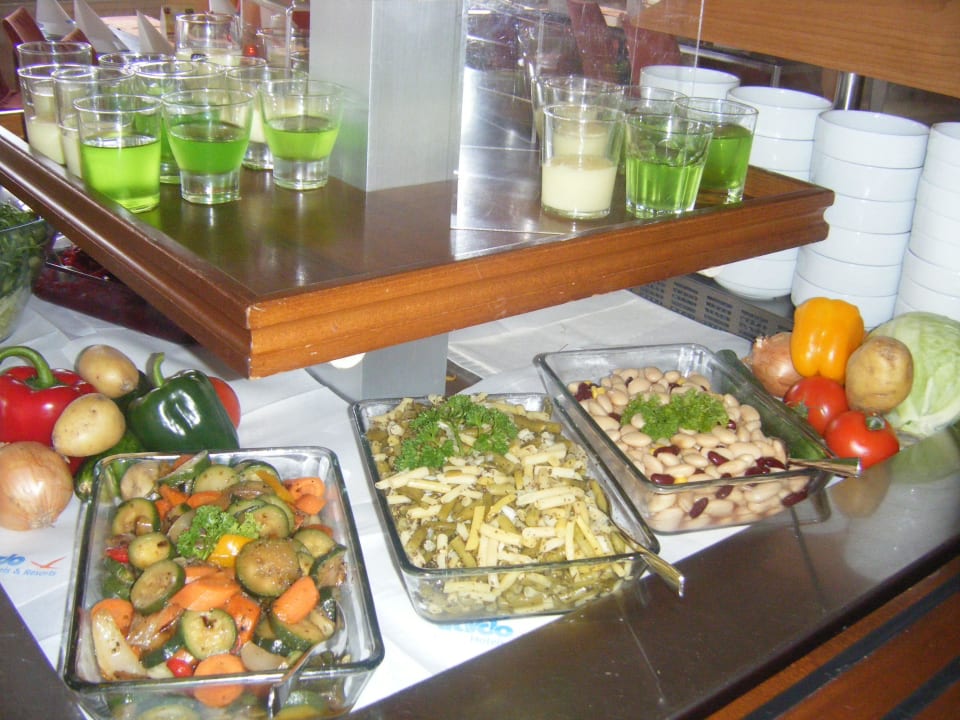 Teil vom Abendbuffet Erzgebirgshotel Freiberger Höhe