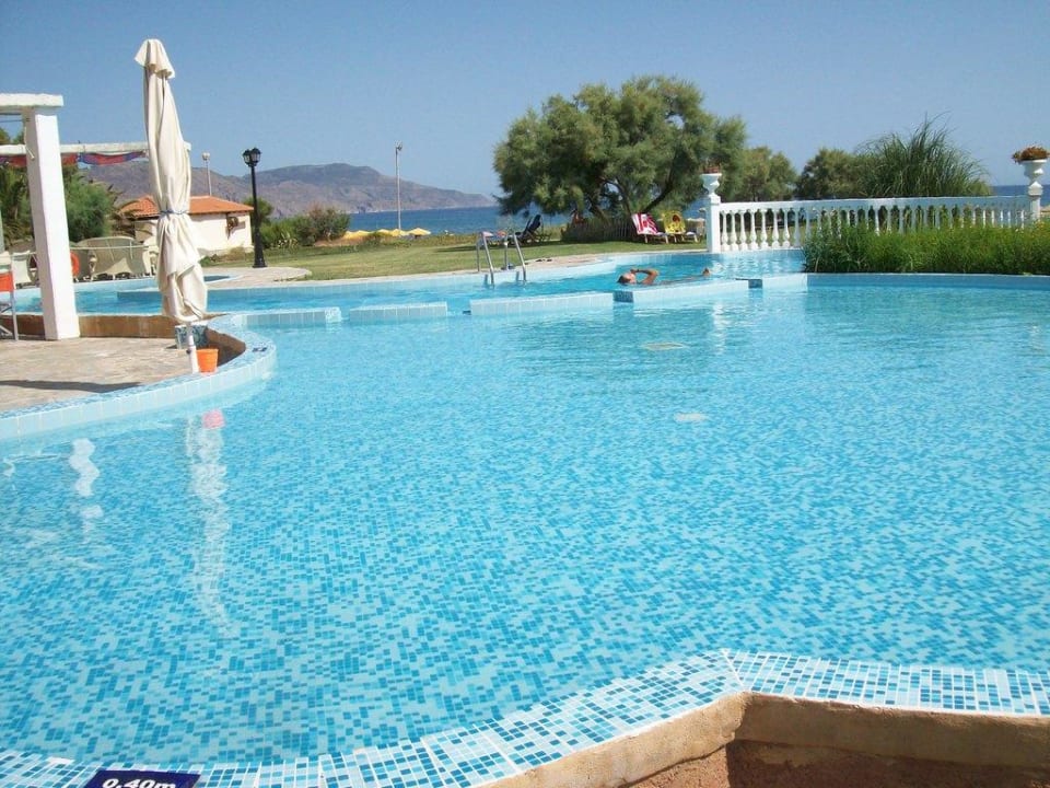 Babypool Orpheas Resort - Adults Only