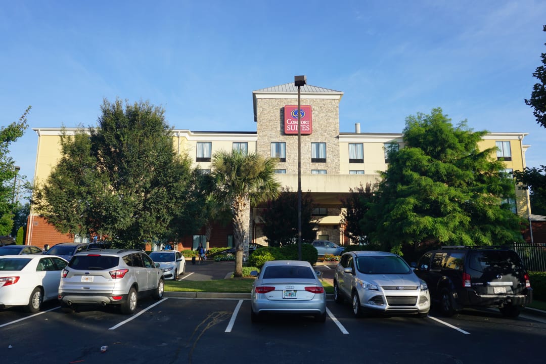 Außenansicht Comfort Suites McDonough Atlanta South