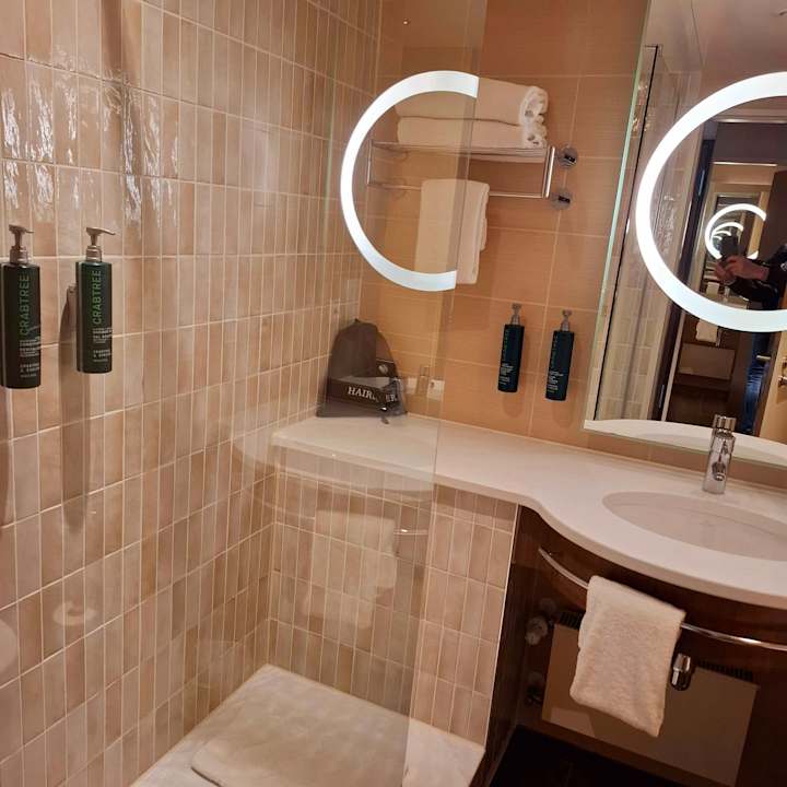 Zimmer Hilton Garden Inn Frankfurt Airport