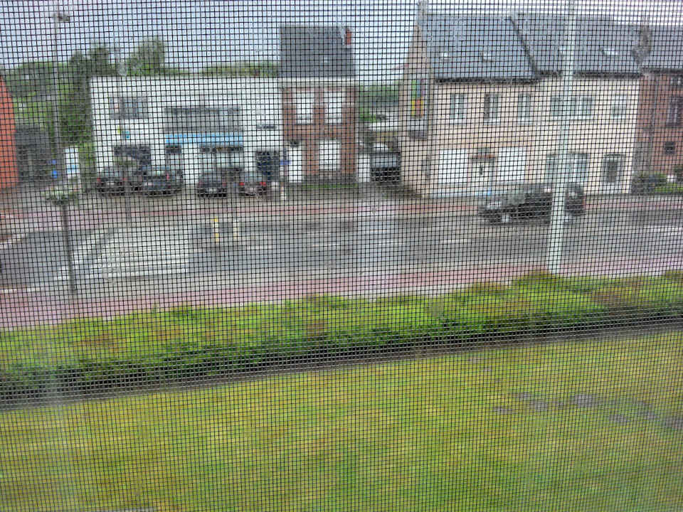 Zimmer zur Straßenseite Hobbit Hotel Mechelen