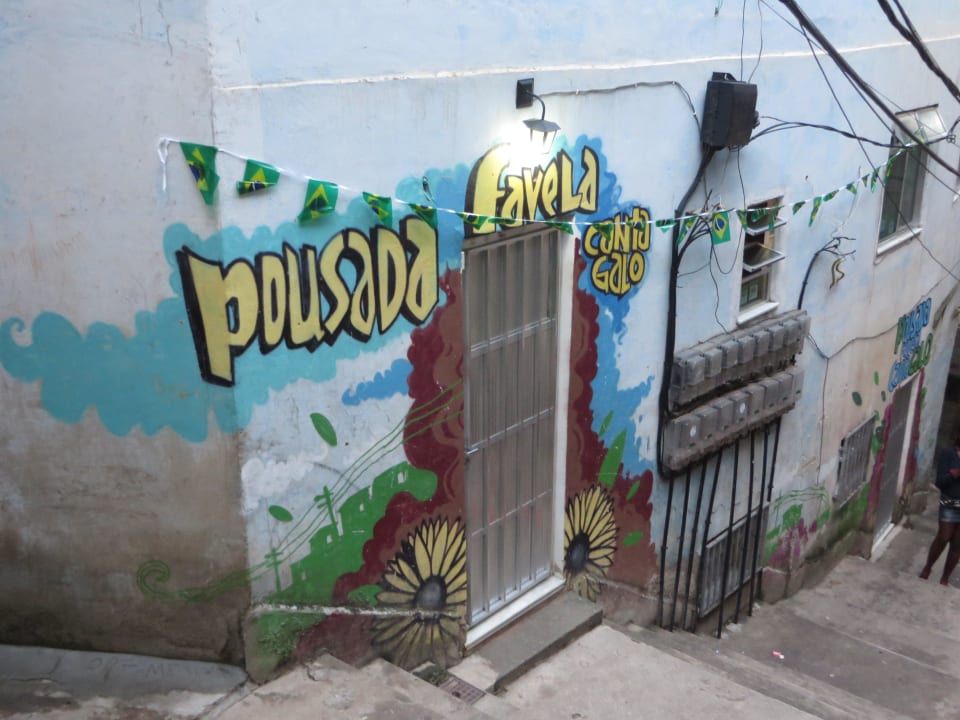 Eingang Hotel Pousada Favela Cantagalo