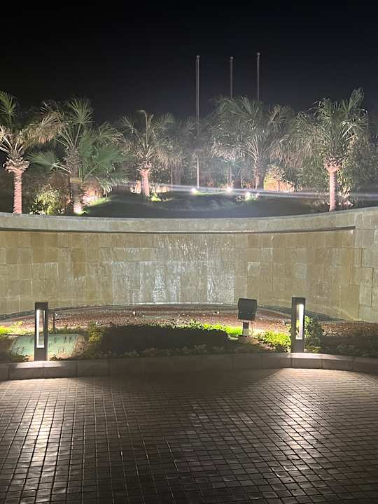 Außenansicht Hilton Hurghada Plaza