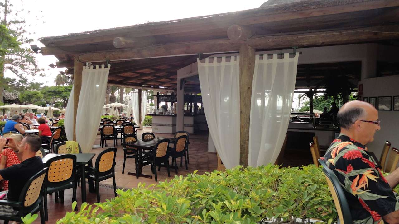 Hôtel H10 Las Palmeras - Le Bar de Piscine H10 Las Palmeras