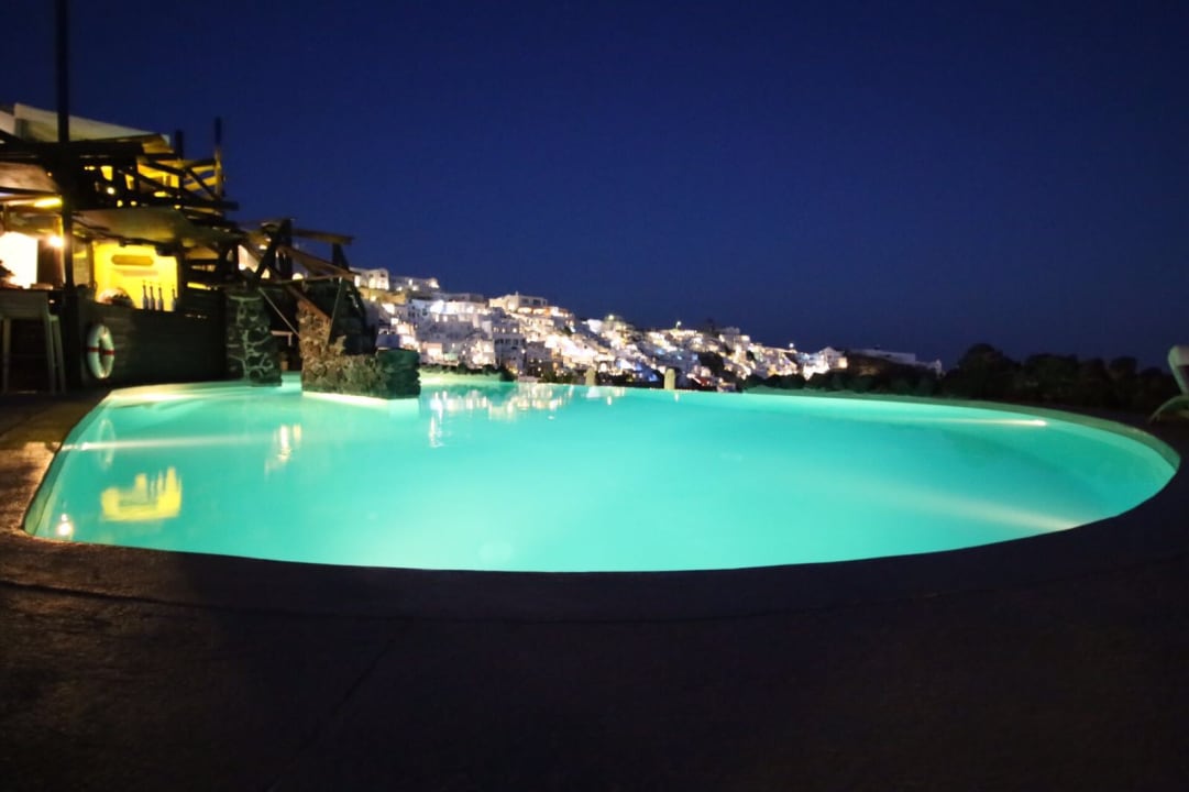 Pool Honeymoon Petra Villas