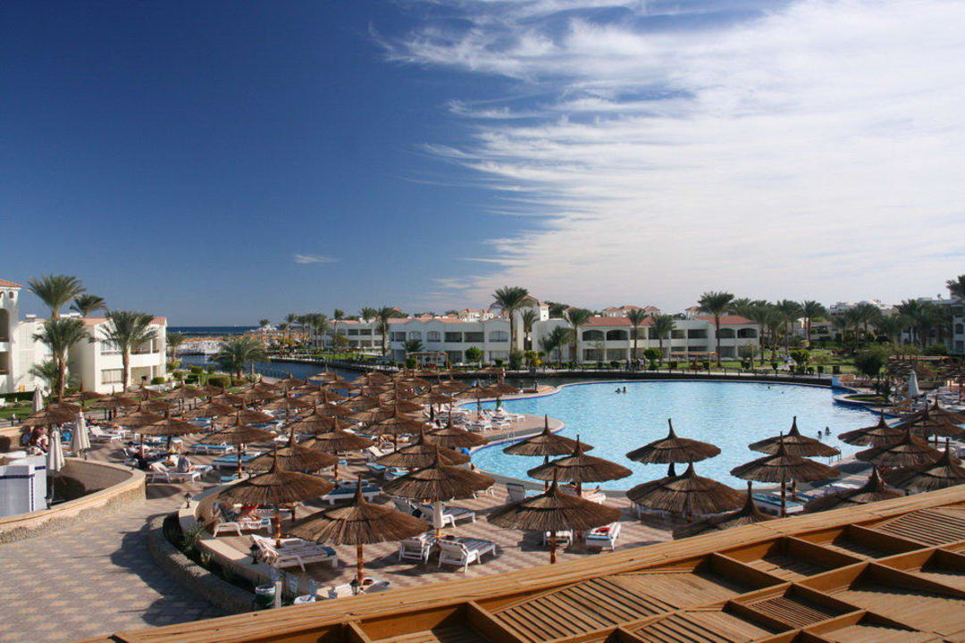 Aussicht Richtung Meer Pickalbatros Dana Beach Resort - Hurghada
