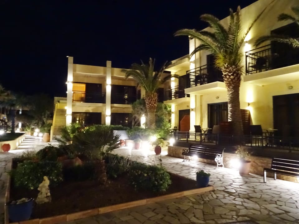 Gartenanlage Hotel Atlantis Beach