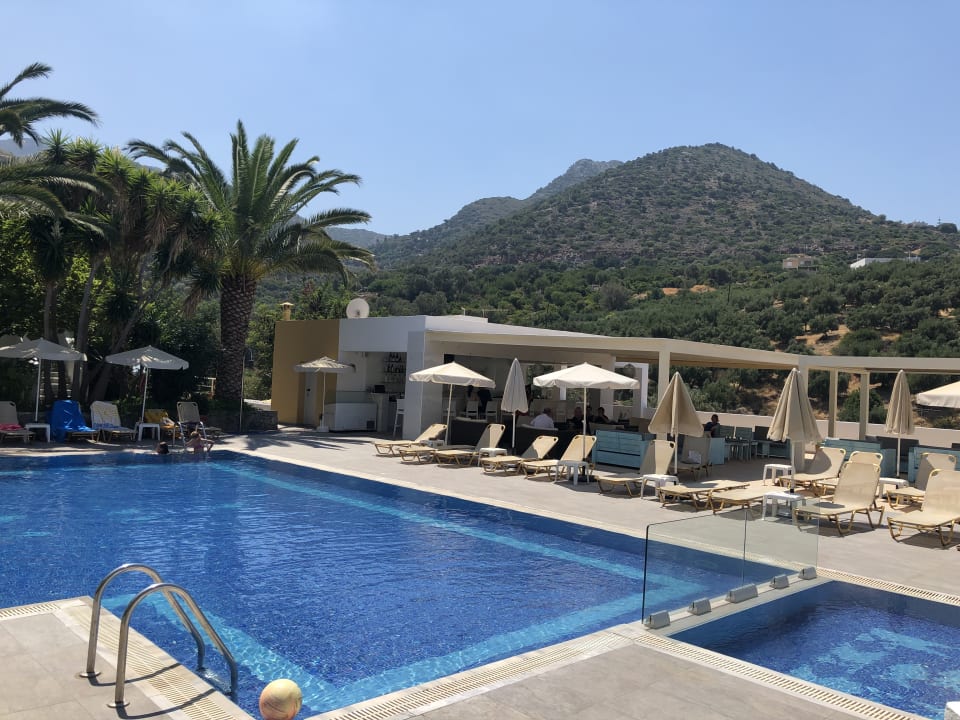 Pool Hotel Xidas Garden