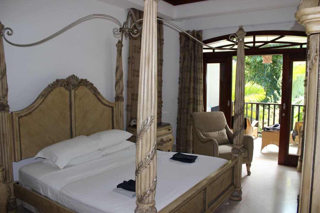 Schlafbereich der Junior Suite 10 Hotel Village du Pecheur