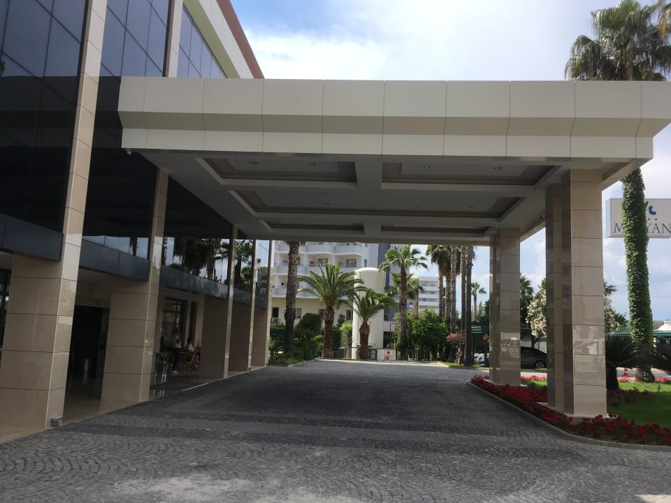 Außenansicht Hotel Meryan