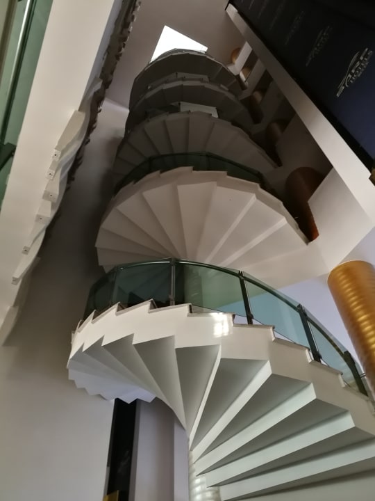 Lobby Maya World Park Hotel