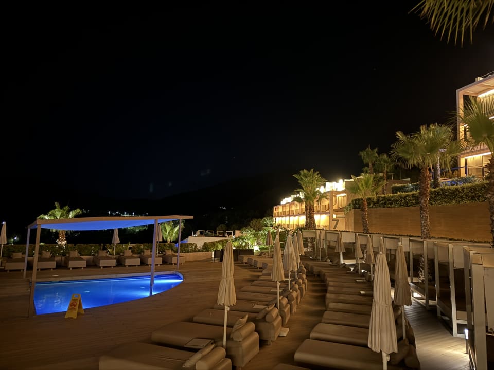 Pool Zafiro Palace Andratx